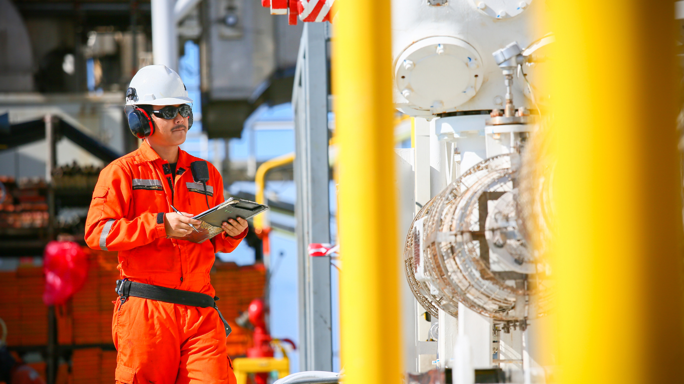 How to Choose the Right Oil and Gas Manpower Supply Company
